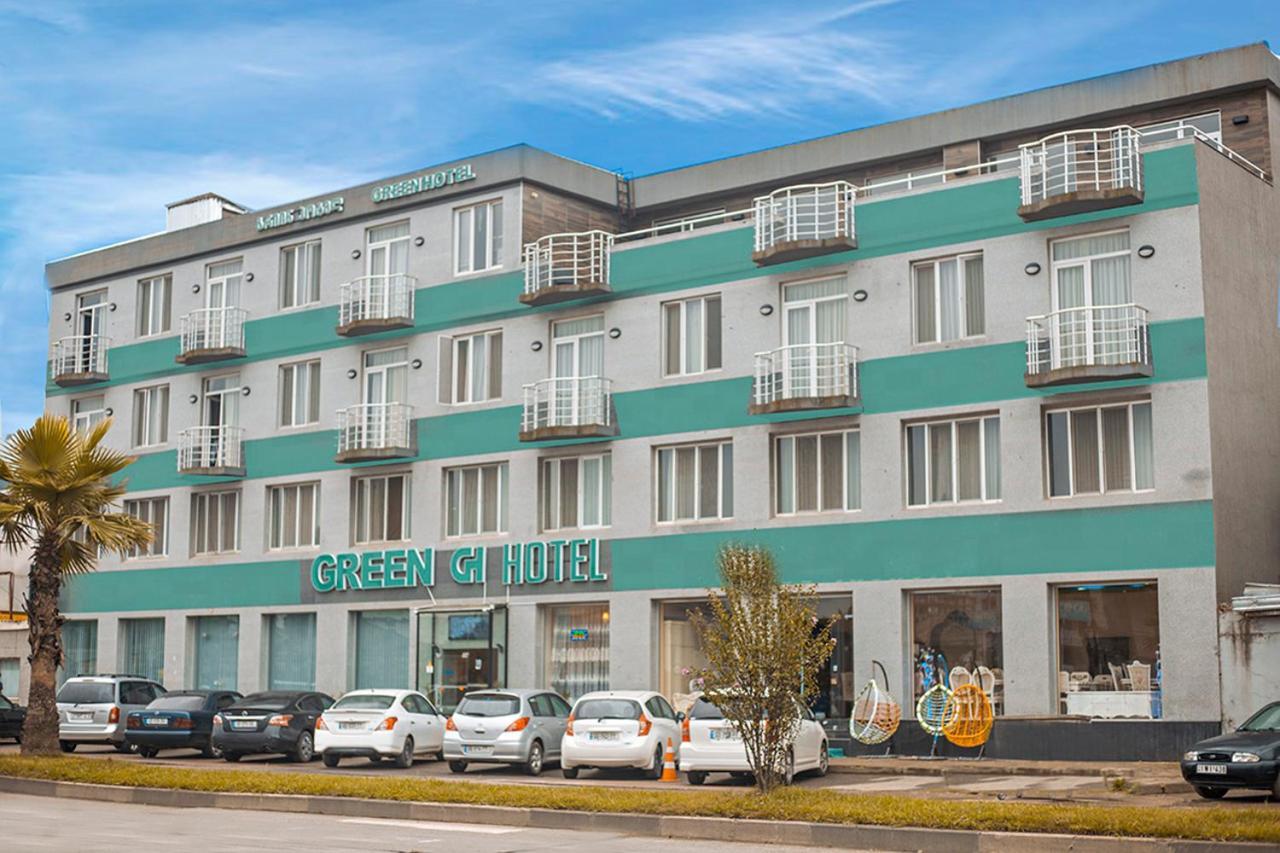 Green Hotel バトゥーミ エクステリア 写真